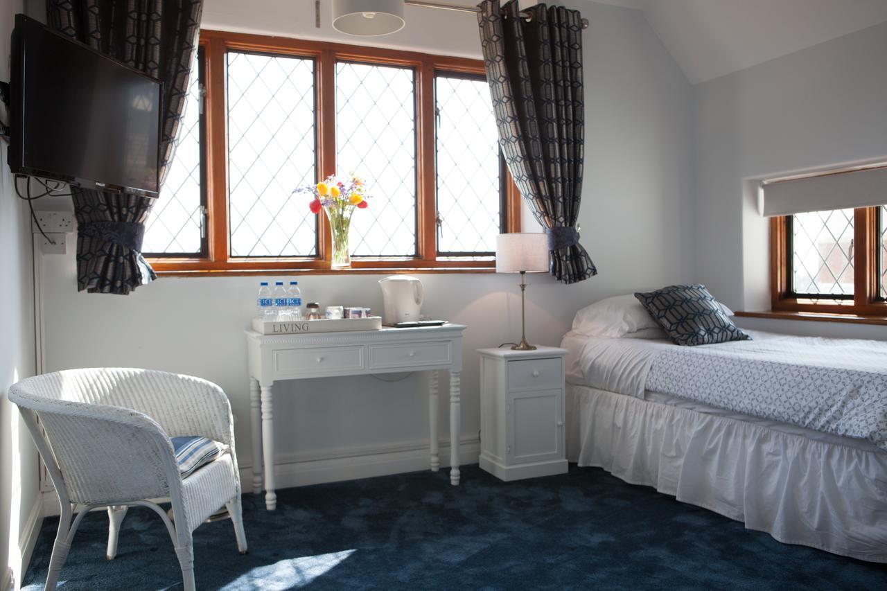 Fern Lodge Guesthouse Hythe  Kültér fotó