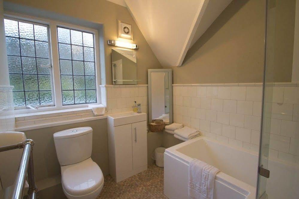 Fern Lodge Guesthouse Hythe  Kültér fotó