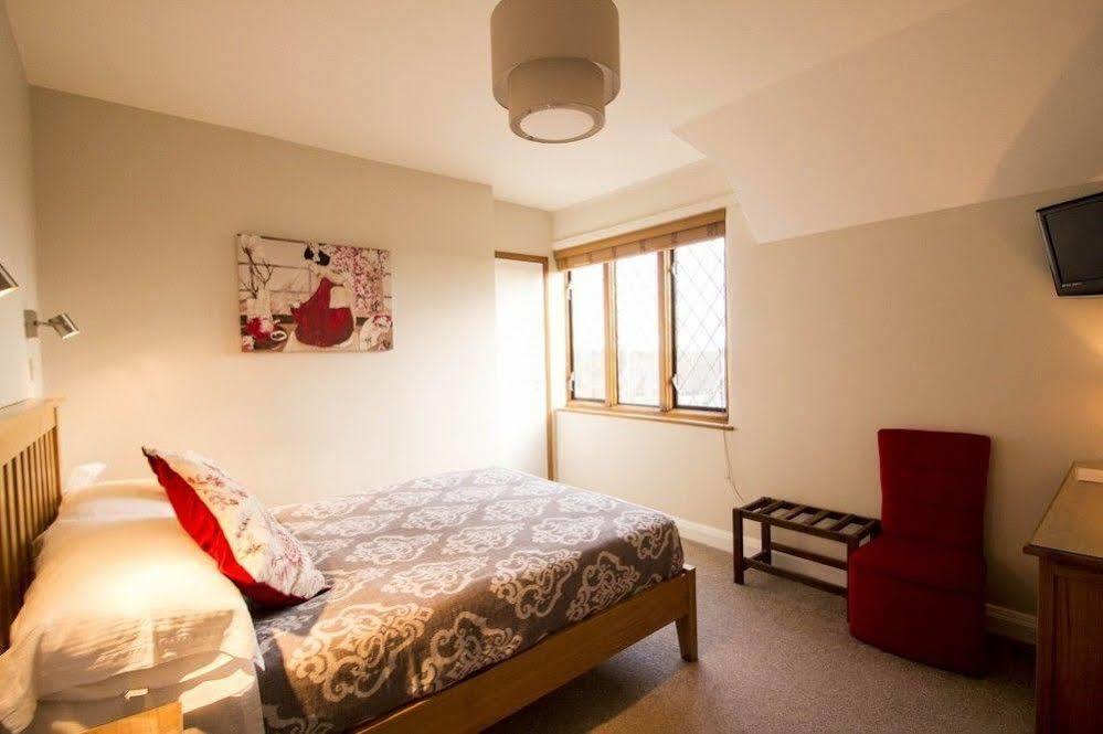 Fern Lodge Guesthouse Hythe  Kültér fotó