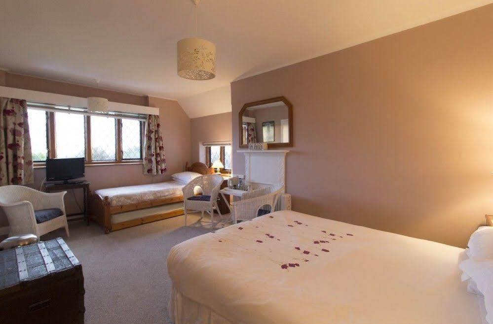 Fern Lodge Guesthouse Hythe  Kültér fotó
